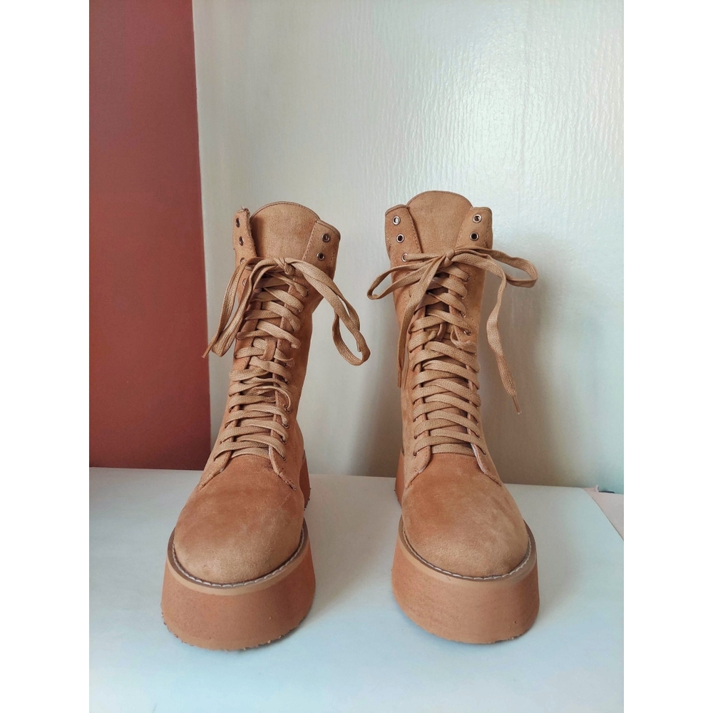 NEW - Ego Tan Lace Up Flatform Suede Boots - Picture 2 of 9